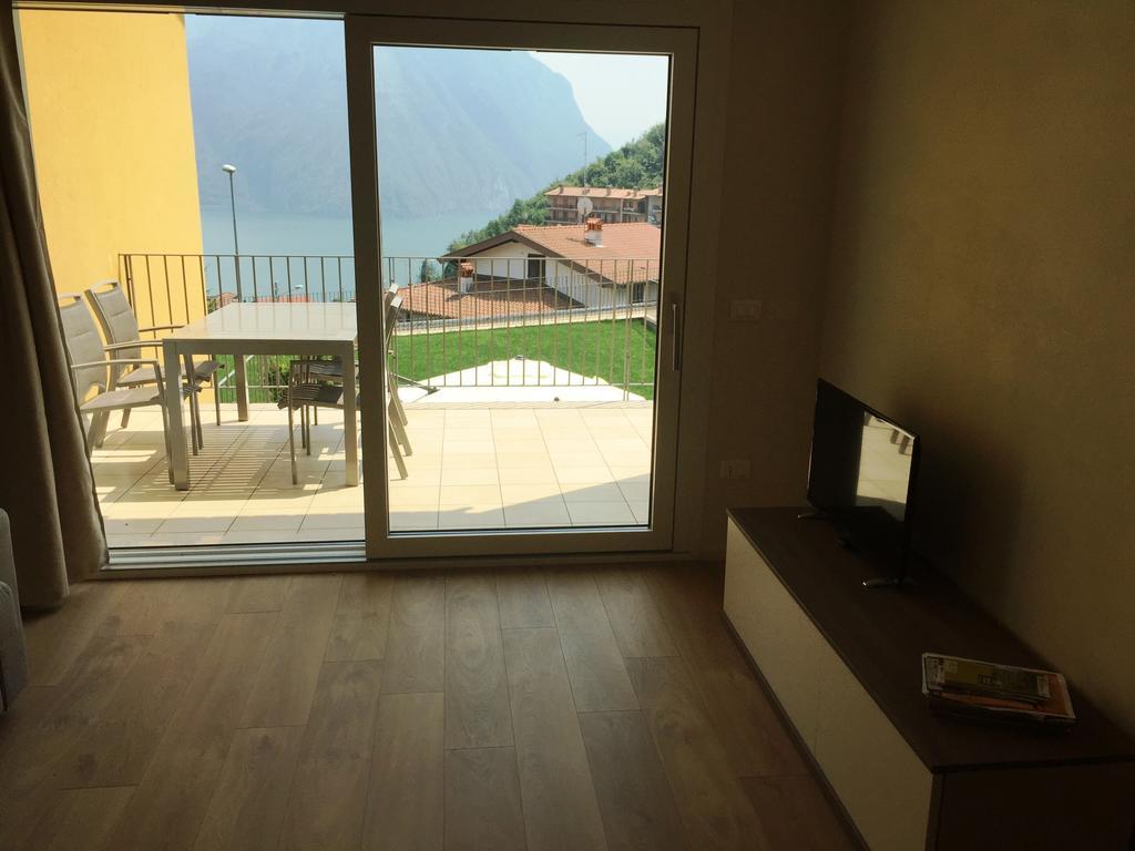 Anna Apartments Castro  Екстериор снимка