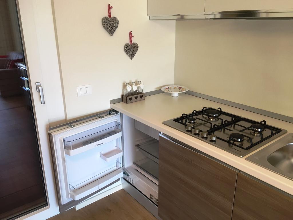 Anna Apartments Castro  Екстериор снимка