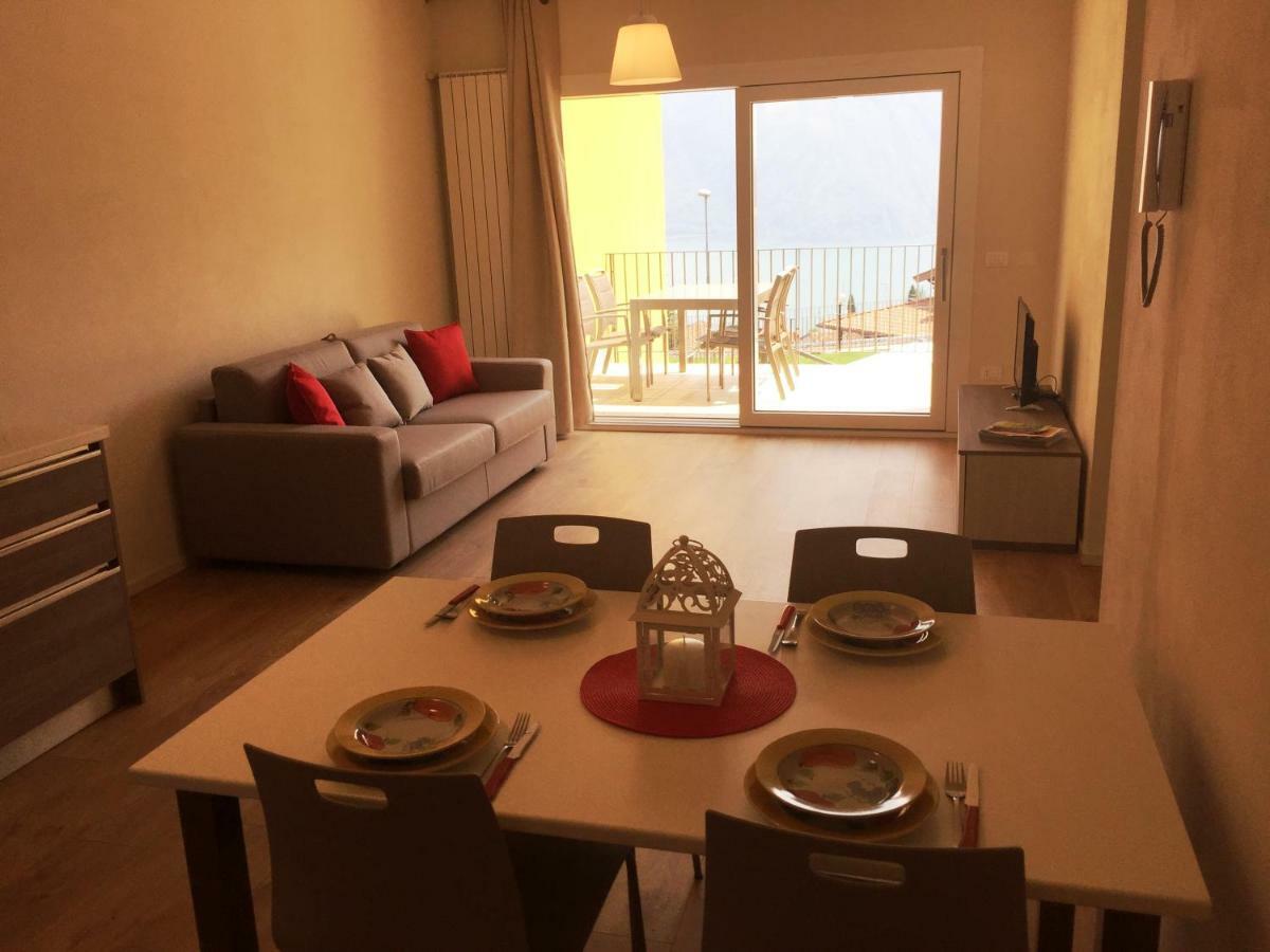 Anna Apartments Castro  Стая снимка